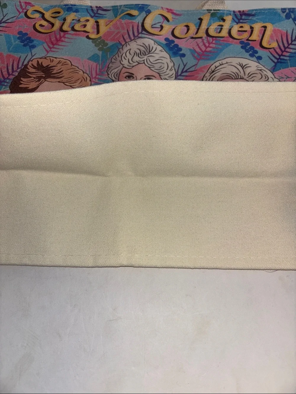 GOLDEN GIRLS THEMED CREME CANVAS TOTE ALL THE LADIES WITH STAY GOLDEN ON FRONT